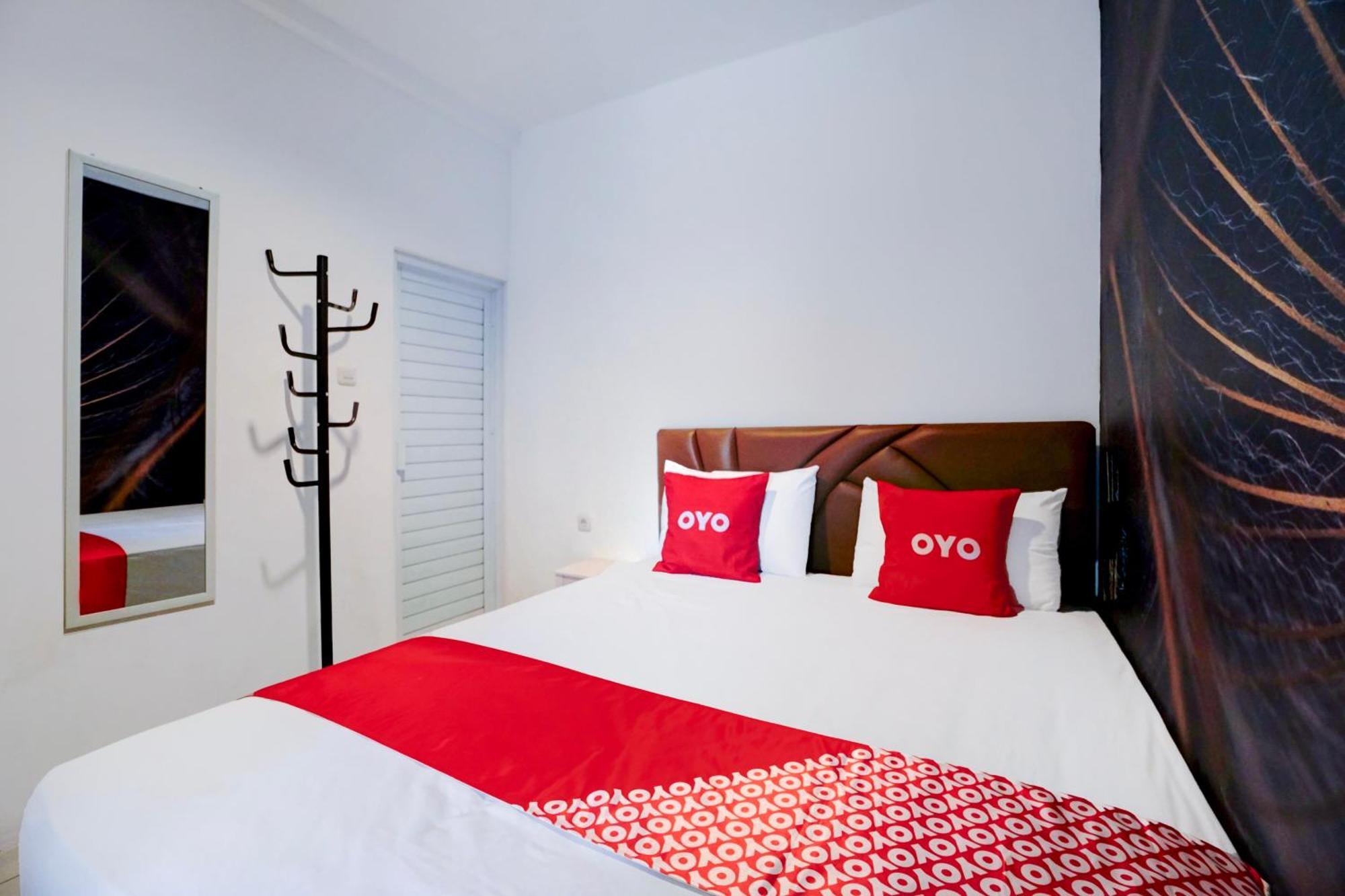 Hotel O Nawangwulan Kediri (East Java)